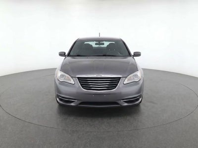 2013 Chrysler 200 Touring