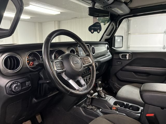 2023 Jeep Wrangler Sahara