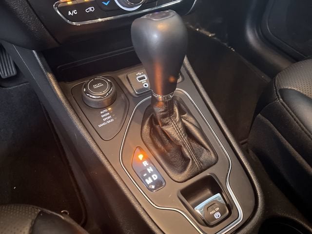 2022 Jeep Cherokee Latitude Lux 4x4