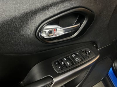 2022 Jeep Cherokee Latitude Lux 4x4