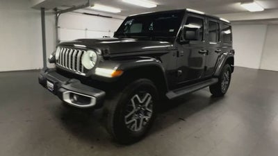 2025 Jeep Wrangler 4-Door Sahara 4x4