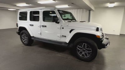 2025 Jeep Wrangler 4-Door Sahara 4x4
