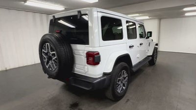 2025 Jeep Wrangler 4-Door Sahara 4x4