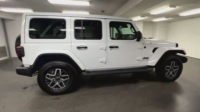 2025 Jeep Wrangler 4-Door Sahara 4x4