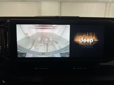 2024 Jeep Wrangler 4-Door Sahara 4x4