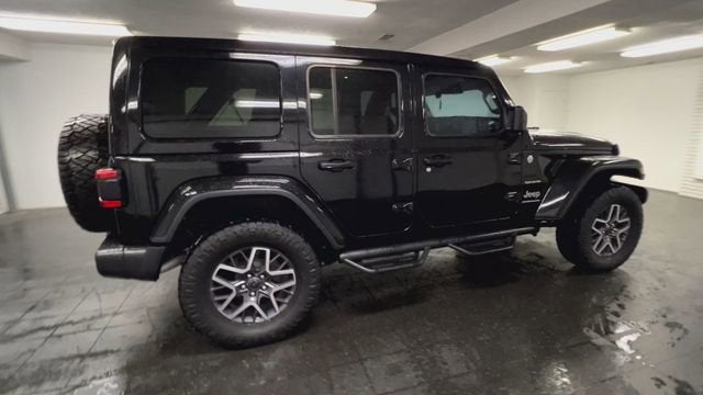 2024 Jeep Wrangler 4-Door Sahara 4x4
