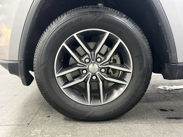 2018 Jeep Grand Cherokee Laredo E 4x4