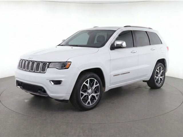 2020 Jeep Grand Cherokee Overland 4WD's photo
