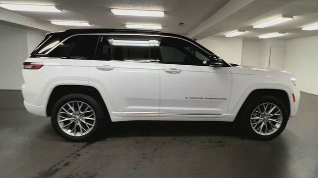 2025 Jeep Grand Cherokee Summit - Photo 9