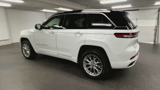2024 Jeep Grand Cherokee Summit 4x4