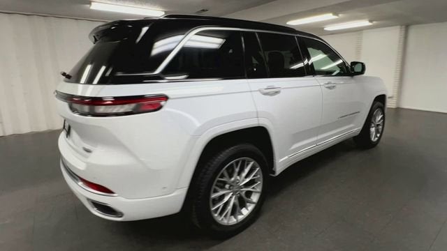 2024 Jeep Grand Cherokee Summit 4x4