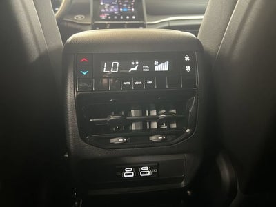 2024 Jeep Grand Cherokee L Laredo 4x4