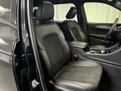 2025 Jeep Grand Cherokee L Altitude X 4x4