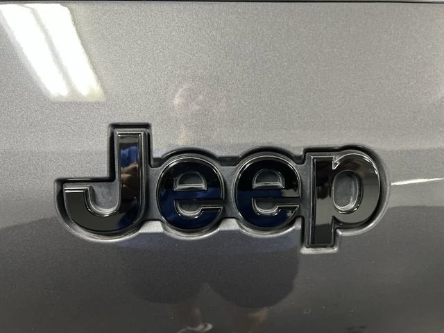 2025 Jeep Grand Cherokee L Altitude X 4x4