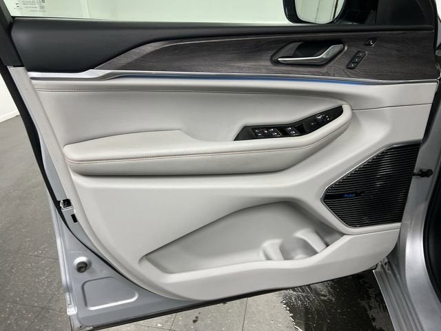 2021 Jeep Grand Cherokee L Overland 4x4