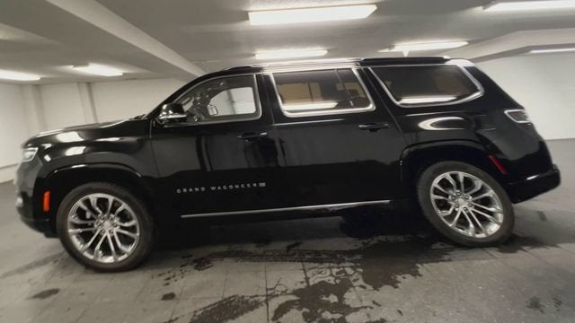 2022 Jeep Grand Wagoneer Series II 4x4