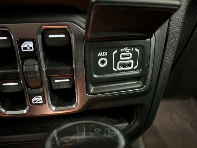 2021 Jeep Gladiator Willys 4x4