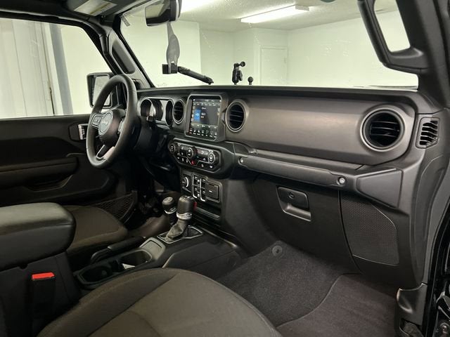 2023 Jeep Gladiator Sport S