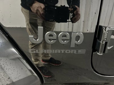 2023 Jeep Gladiator Sport S