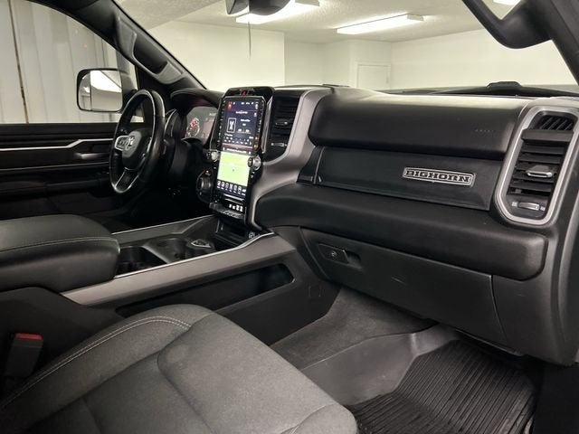 2020 RAM 1500 Big Horn Crew Cab 4x4 5'7" Box