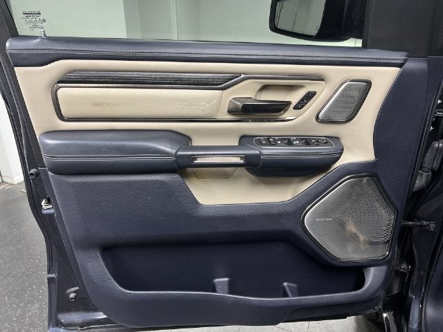 2021 RAM 1500 Limited Crew Cab 4x4 5'7" Box