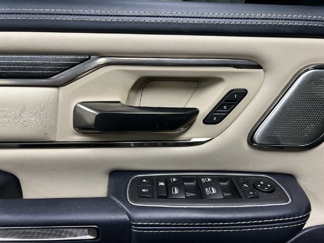 2021 RAM 1500 Limited Crew Cab 4x4 5'7" Box