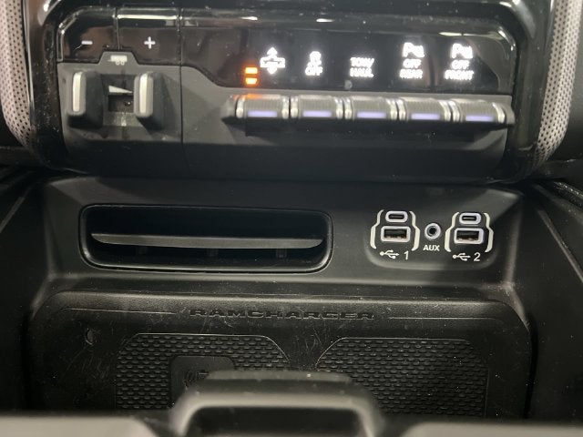 2021 RAM 1500 Limited Crew Cab 4x4 5'7" Box