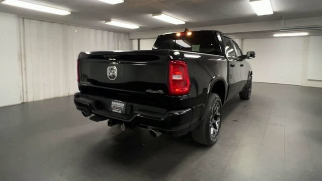 2025 RAM 1500 Laramie Crew Cab 4x4 5'7" Box
