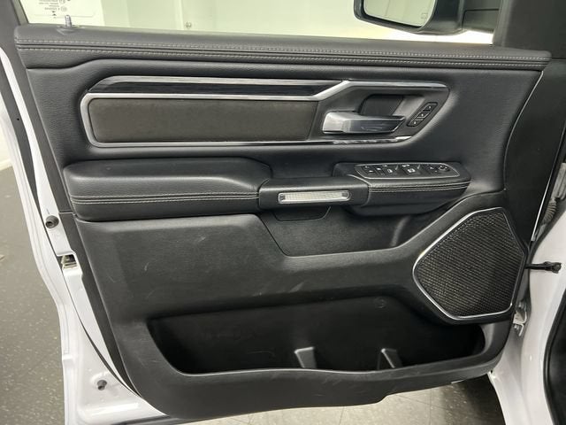 2024 RAM 1500 Laramie Crew Cab 4x4 5'7" Box