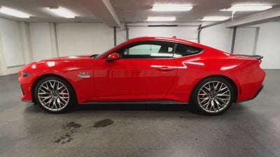 2025 Ford Mustang GT Premium Fastback