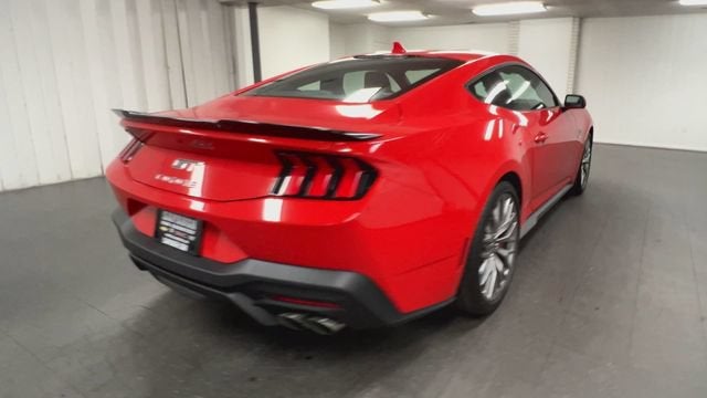 2025 Ford Mustang GT Premium Fastback