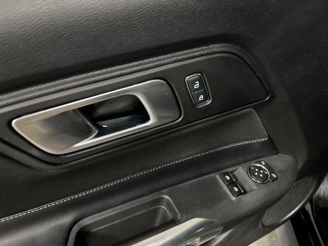 2021 Ford Mustang EcoBoost Fastback
