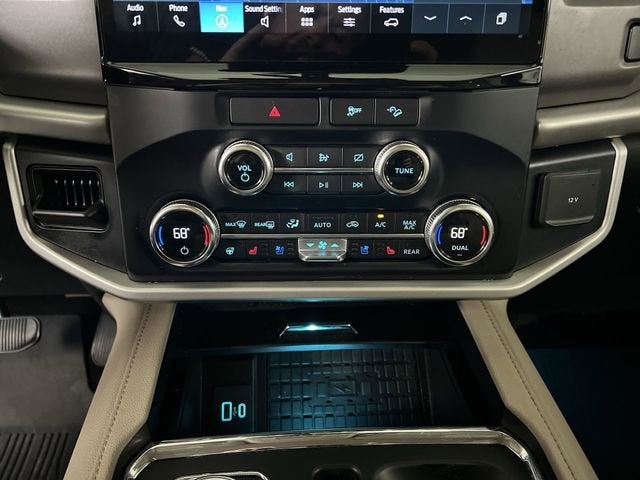 2022 Ford Expedition XLT MAX
