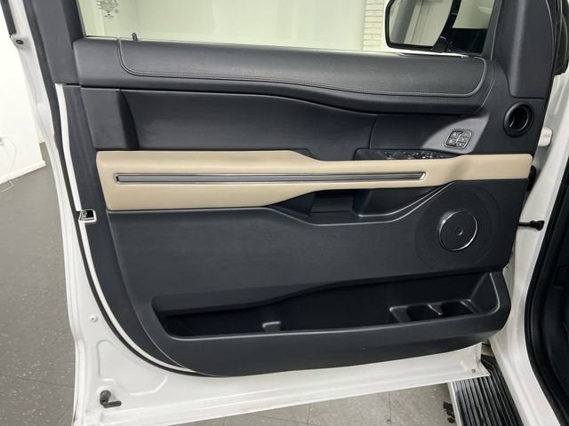 2022 Ford Expedition XLT MAX