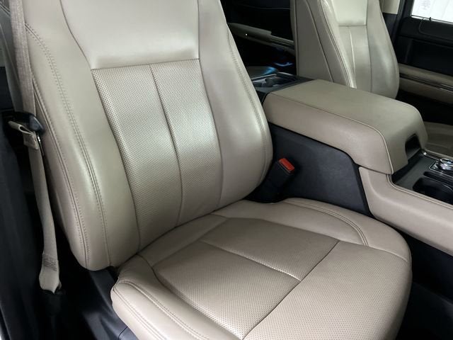 2022 Ford Expedition XLT MAX