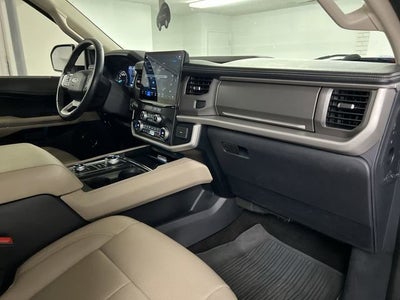 2022 Ford Expedition XLT MAX