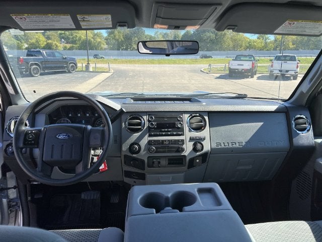 2011 Ford Super Duty F-350 SRW XL