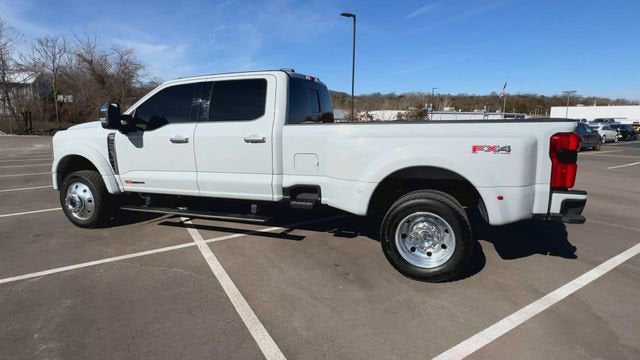 2025 Ford F-450 Platinum