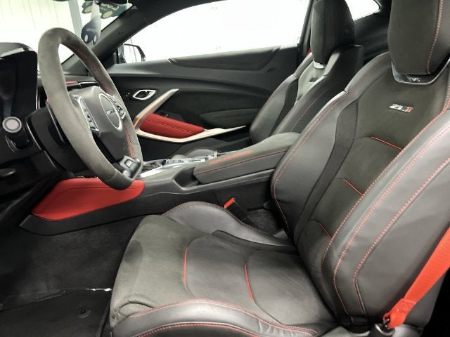 2023 Chevrolet Camaro ZL1 - Photo 19