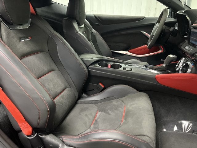 2023 Chevrolet Camaro ZL1 - Photo 26