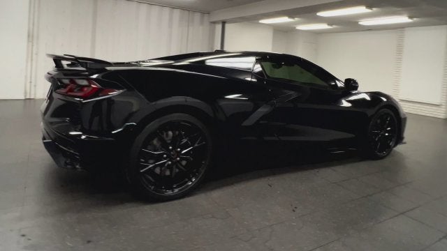 2025 Chevrolet Corvette 3LT - Photo 9