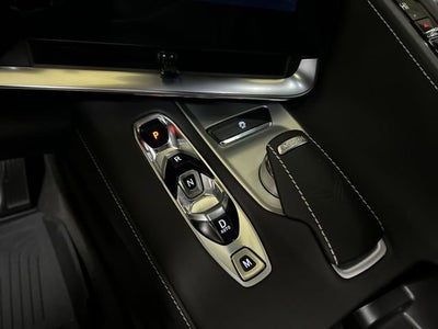 2025 Chevrolet Corvette E-Ray 1LZ