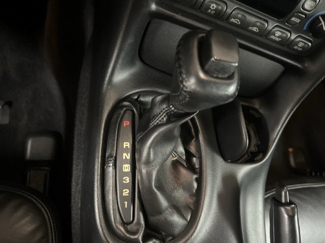 2004 Chevrolet Corvette NA