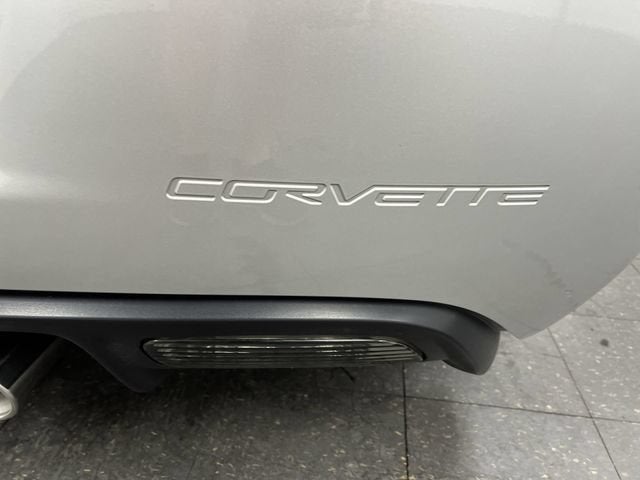 2005 Chevrolet Corvette BASE