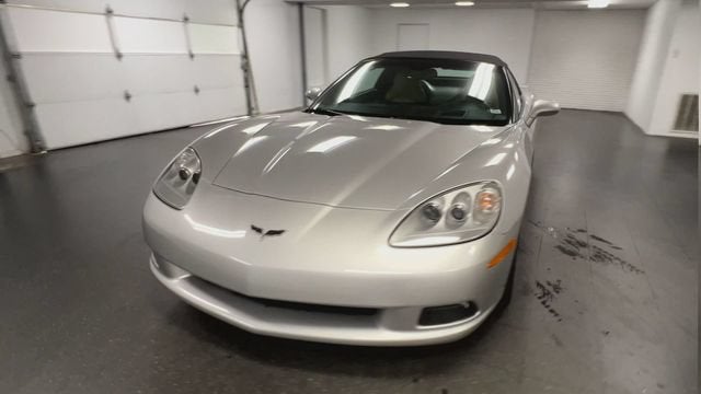 2005 Chevrolet Corvette BASE