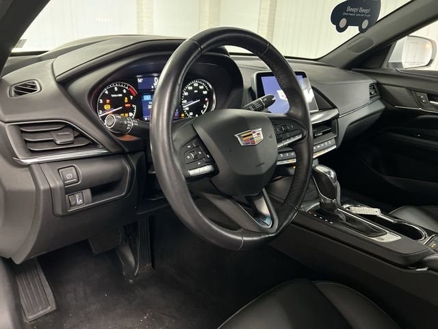 2024 Cadillac CT4 Luxury