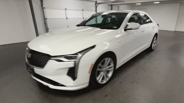 2024 Cadillac CT4 Luxury