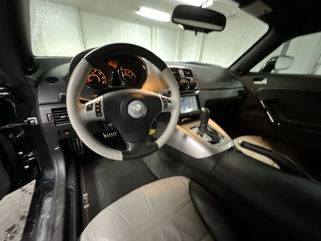 2008 Saturn Sky Carbon Flash SE