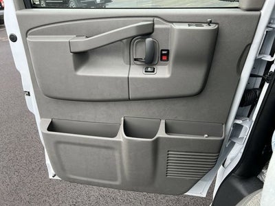 2026 Chevrolet Express Passenger LS