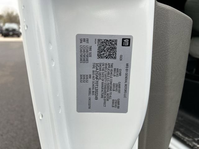 2026 Chevrolet Express Passenger LS